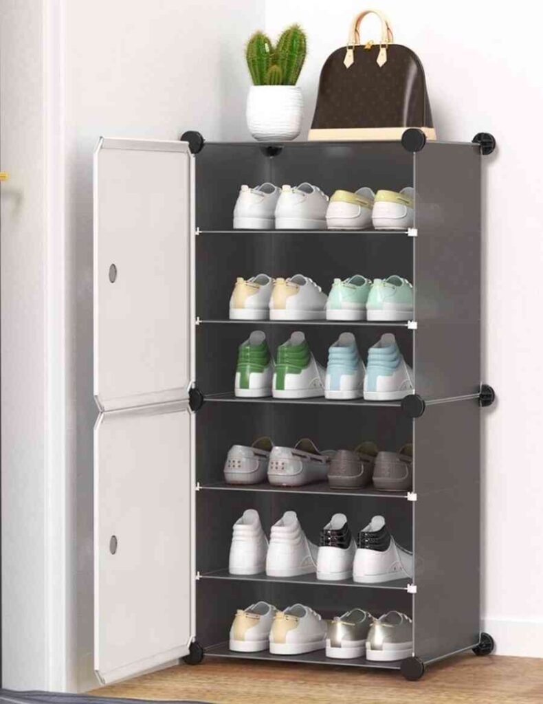 5. Kotak Sepatu Transparan Stackable